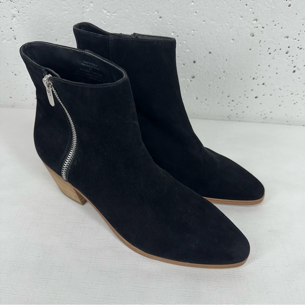 Nordstrom Signature Women's size 40  10 Black Suede Boots with 2 Inch Heel